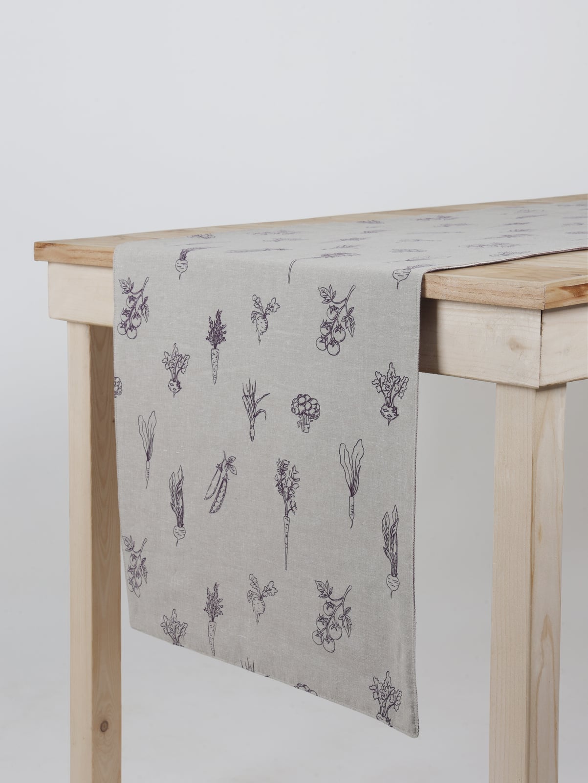 Root Veggie Printed Reversible Runner - Burgundy